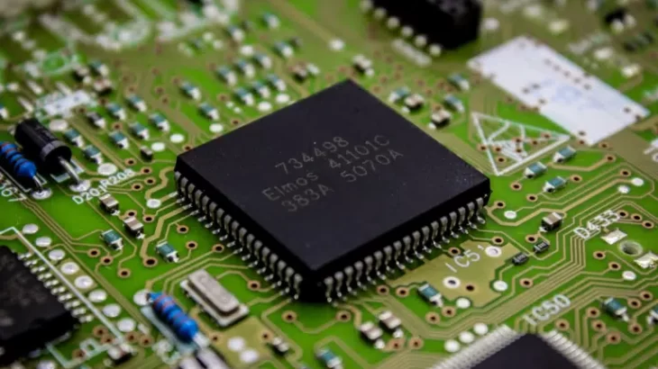 Semicondutores: cientistas brasileiros criam técnica para desenvolver materiais estratégicos usados em tecnologias de ponta