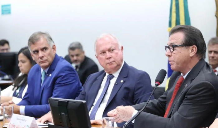 ‘A redução da jornada de trabalho é plenamente sustentável’, diz Luiz Marinho