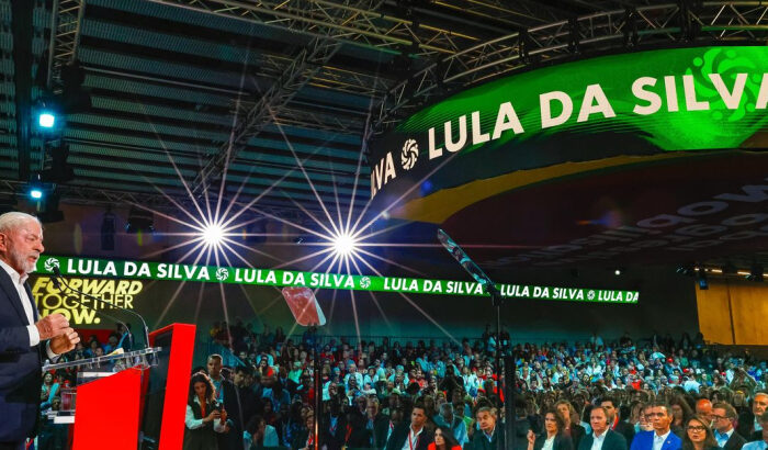 Forças progressistas globais lançam pacto mundial em defesa da democracia