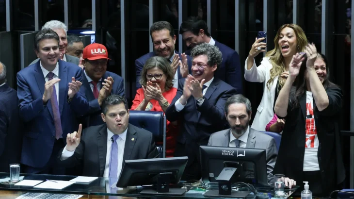 Quando começa a valer a escala 5×2? Veja a data prevista e o que muda